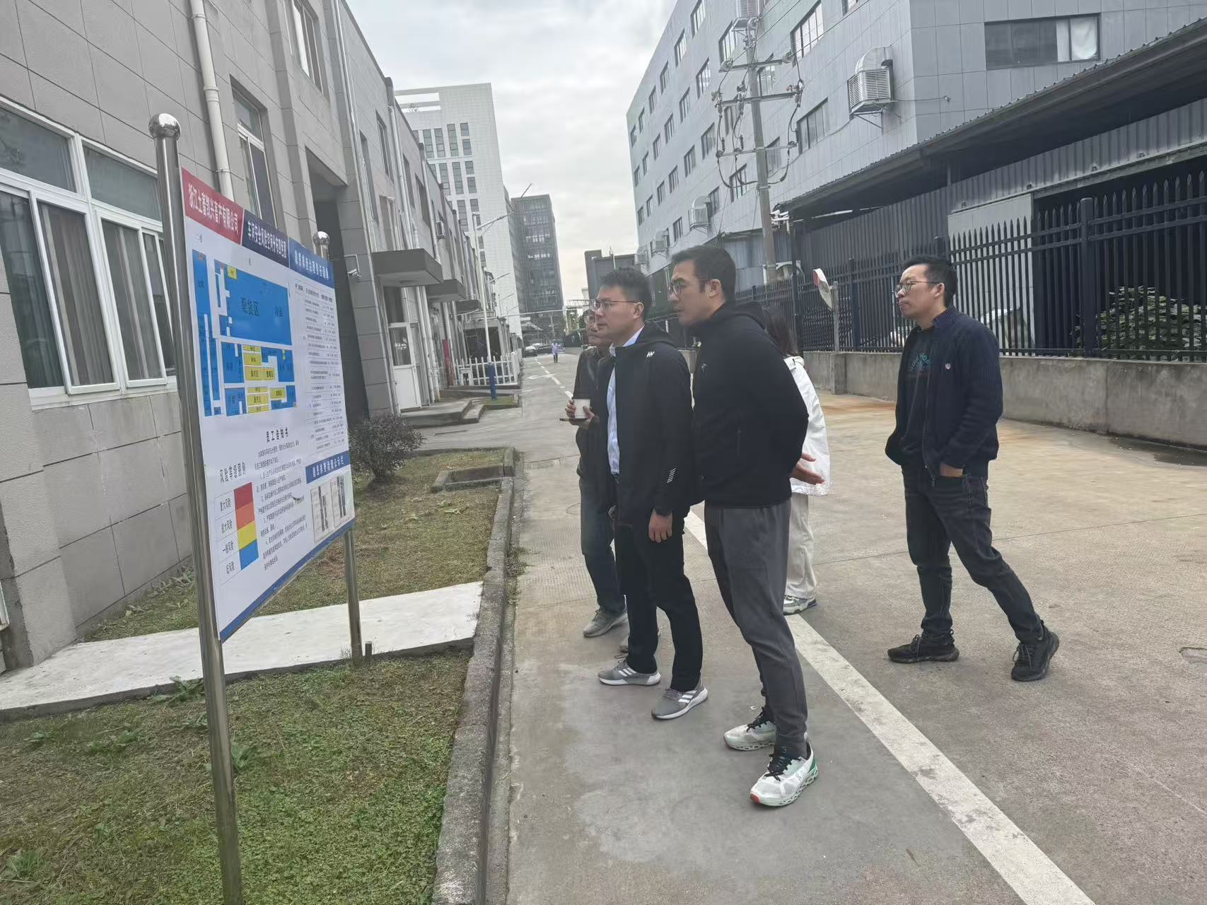 0fee73865838b201c0d8c87ff6bafe7.jpg 0fee73865838b201c0d8c87ff6bafe7.jpg