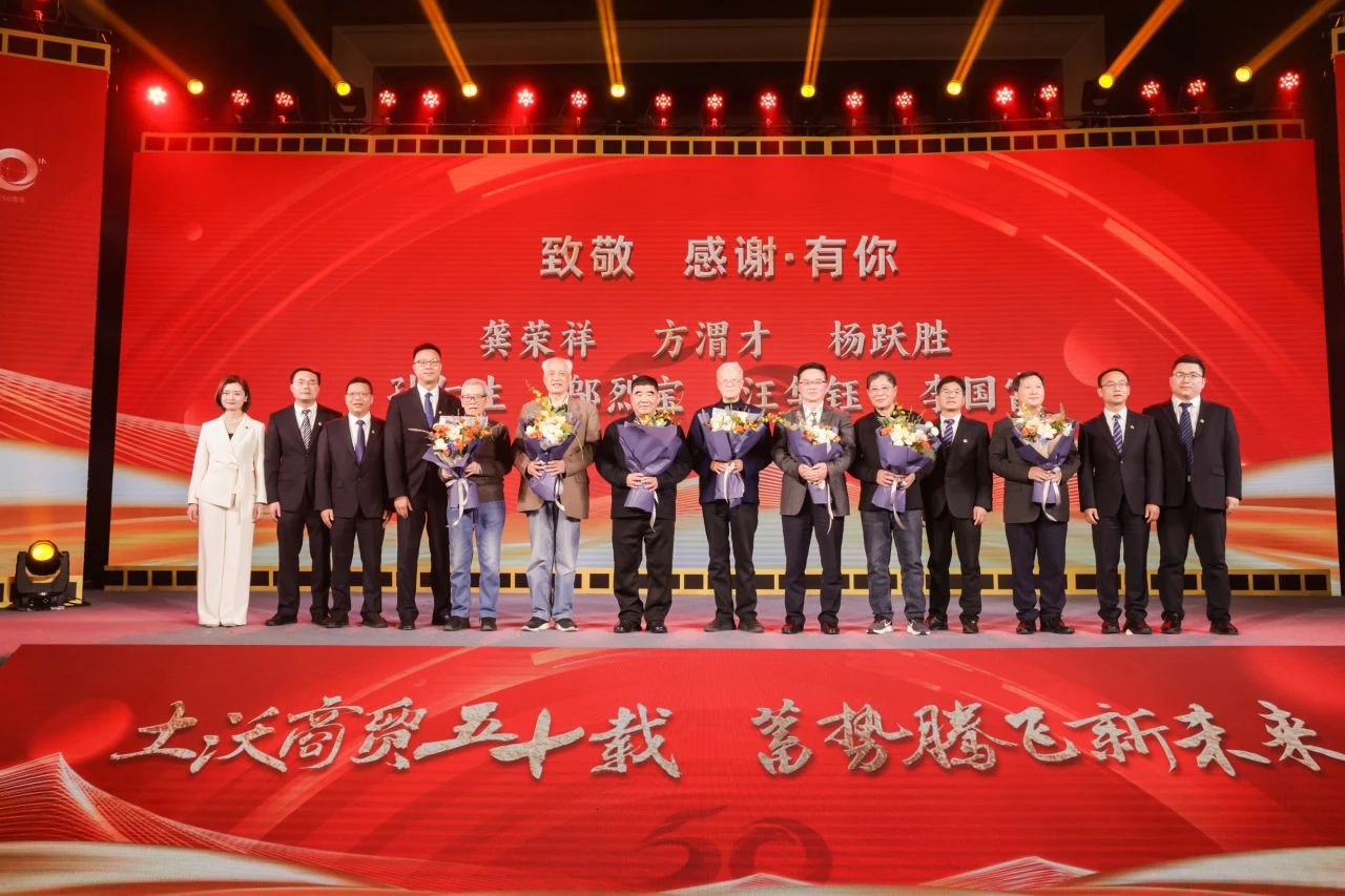 230954653def3cde000400aeb41b2339.jpg 230954653def3cde000400aeb41b2339.jpg